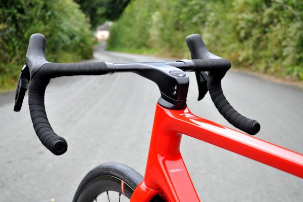 Redchilli SR1-Red.f Redchilli SR1-Red.f