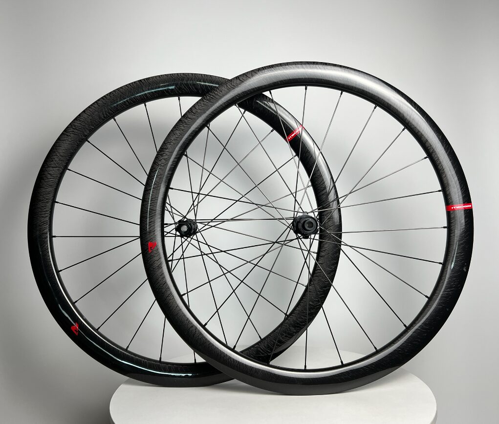 Road Bike Carbon Wheel Upgrade – Is It Worth It? Redchilli TL+ Carbon Wheelset